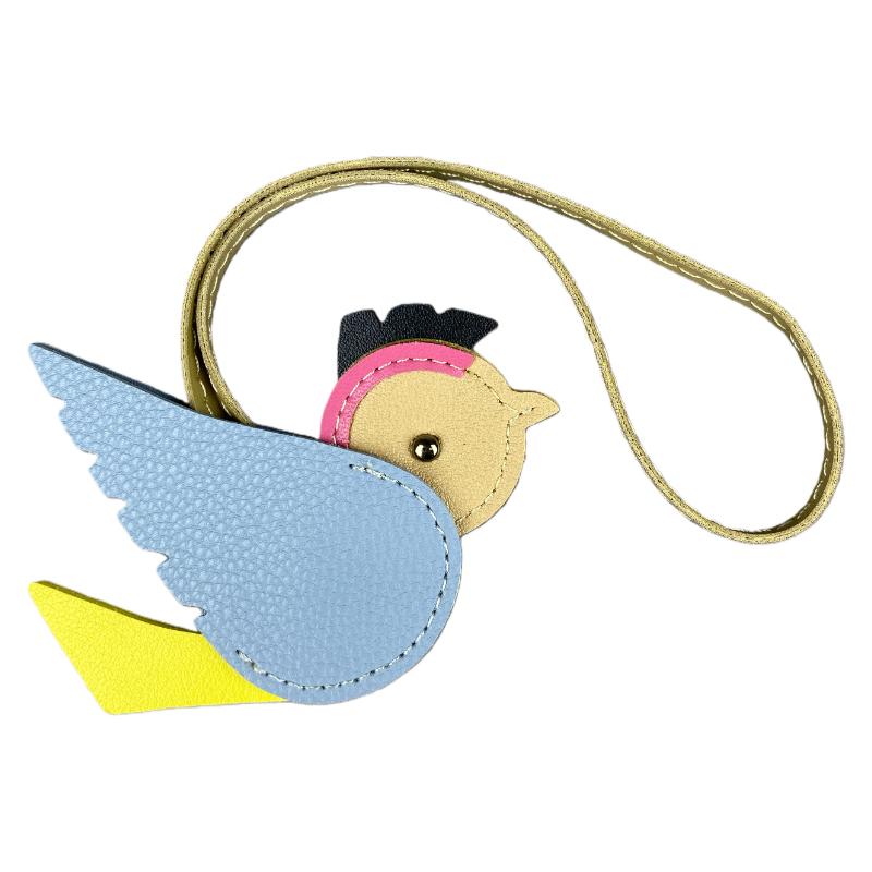 Cute Palm-Sized 3D Leather Bird Bag Charm - Colorful Stitched Leather Patchwork Pendant for Handbags with Vivid Bird Shape