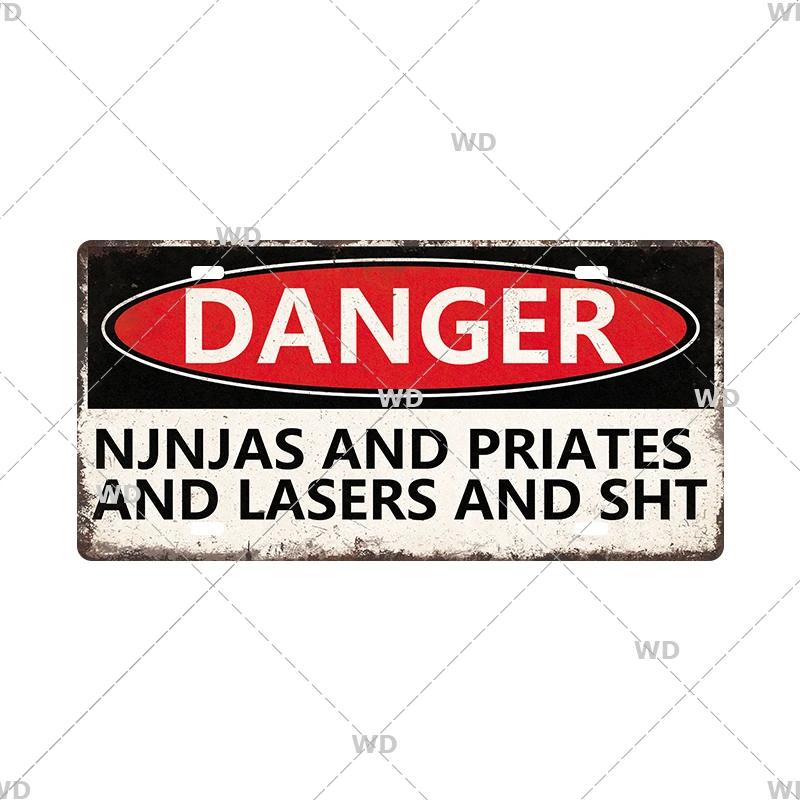 Smile WIFI Toile Caution License Plate Store Wall Decor Restrooms Tin Sign Vintage Road Guide Metal Sign Painting Plaques Poster