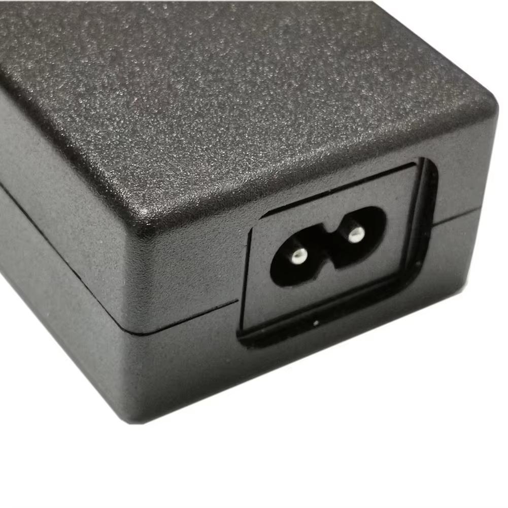 42V 54.6V 2A Electric Vehicle Charger DC 5.5mm Plug Power Adapter AC 100-240V Car Charger Battery Adapter Scooter Unicycle Charger