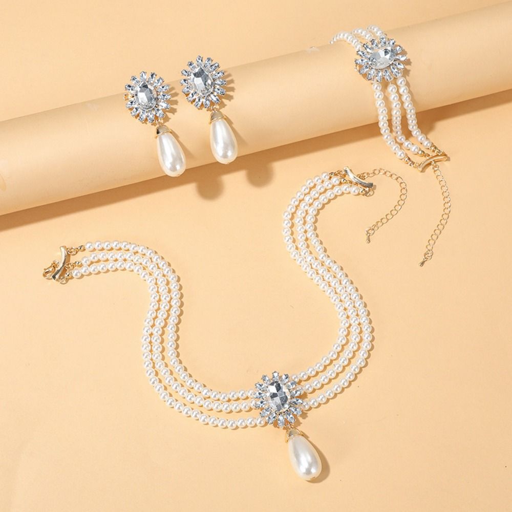 Inlaid Rhinestone Multilayer Jewelry Set Shining Clavicle Chain Pearl Necklace Earring Set Bridal