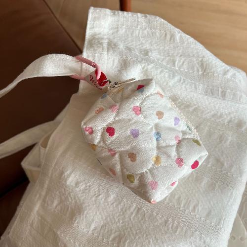 Quilted Quilted Earphone Bag Cute Mini Toast Bag Card Bag Coin Purse Hanging Bag with Hook