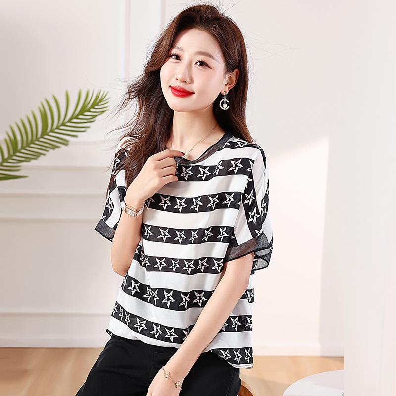 Women's Plus Size Striped Silk Short-Sleeve T-Shirt - 2024 Slimming Summer Fashion Top