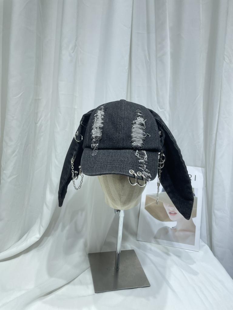 Y2K Metal Chain Rabbit Ear Cowboy Baseball Cap, Men's and Women's Personalized Perforated Duckbill Cap