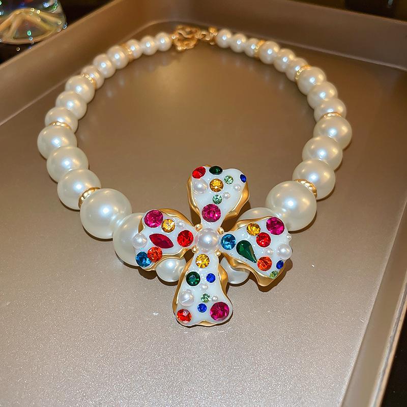 Vintage Retro Leichte Luxus Halskette für Damen - Europäisch und Amerikanisch Inspiriertes Statement-Stück