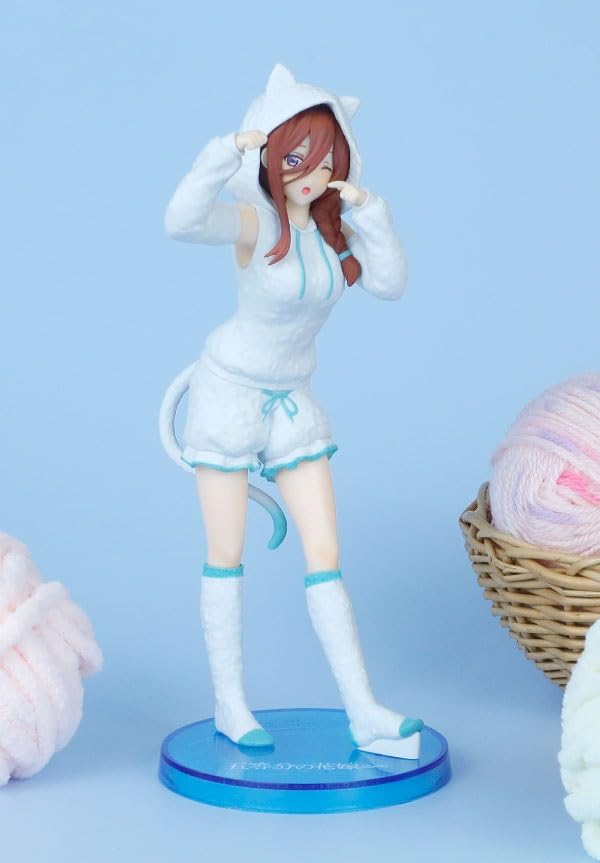 The Quintessential Quintuplets Nakano Miku Cat Ear Hoodie Figure