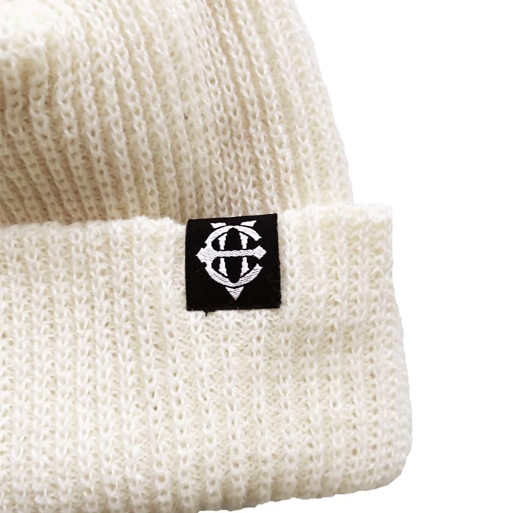 EIGHTVOLUME Ev Knit Ribbed Short Beanie (Ivory)