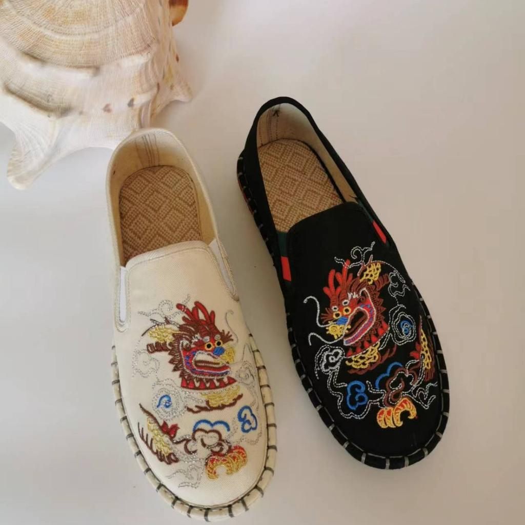 New Spring and Autumn Cloth Shoes Guochao Embroidered Canvas Shoes Fashion Versatile Non-slip Soft Sole Comfortable Single Shoes