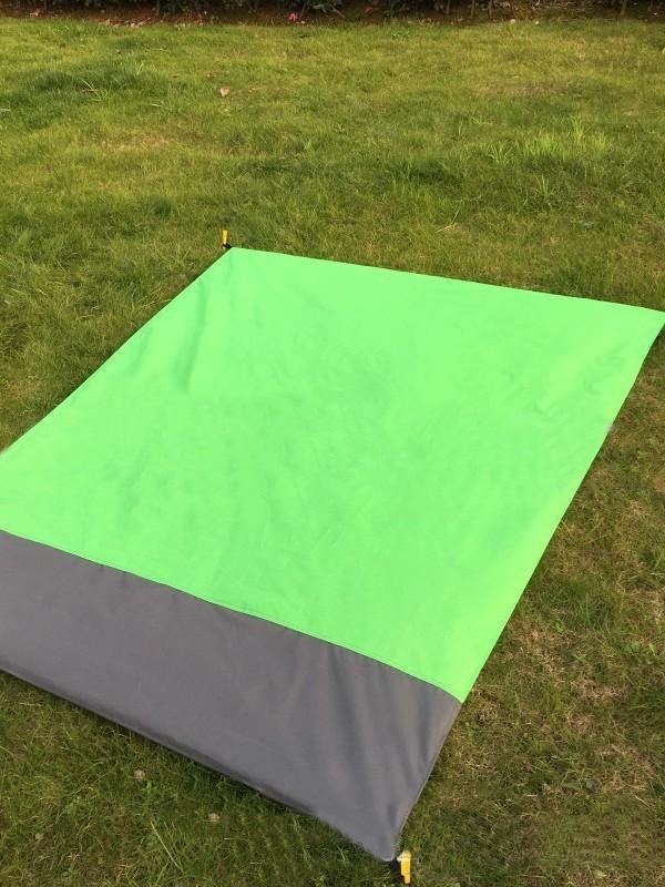 Sandproof Beach Blanket – Waterproof, Portable & Lightweight, Ideal for Picnic, Camping, Travel, Hiking & Sports