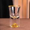 Glasbecher-Set Goldener Berg Kristall Wein-Trenner Chinesischer Baijiu Holz-Aufbewahrungsregal Blattgold Felsengarten Glas Rotwein