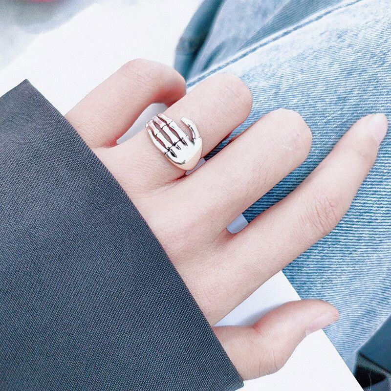 925 Sterling Silver Skeleton Hand Engagement Woman Rings Wedding Ring Party Jewelry Ladies Accessories Jewellery Prevent Allergy