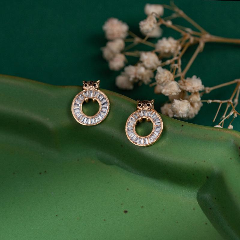 JMXD-cute Little Tiger Playful Styling Stud Earrings, Fashionable and Versatile Women's Earrings