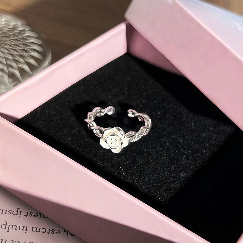 Japanese Cherry Blossom Pink Diamond Ring - Elegant & Trendy Butterfly Design for Women, Versatile Fashion Accessory