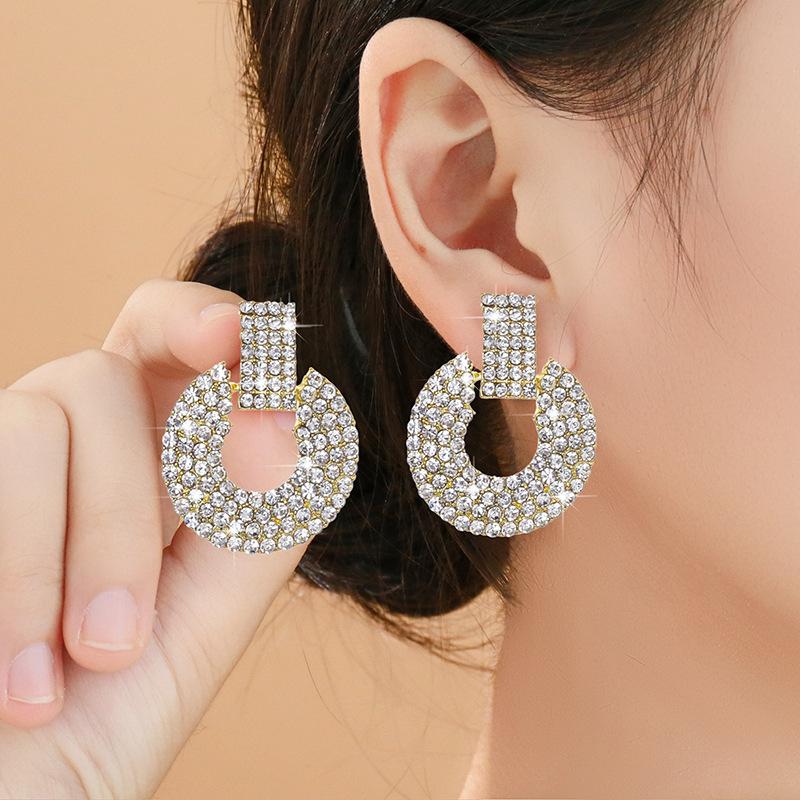 Vintage Light Luxury Inlaid Diamond Geometric Round Earrings Niche Creative Design Sense Stud Earrings Elegant High-end Earrings