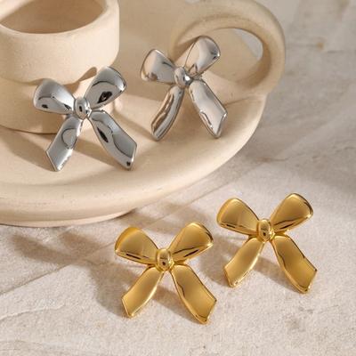 Boucles d'oreilles romantiques à nœud pour femmes Acier inoxydable Couleur or Bijoux doux Imperméable