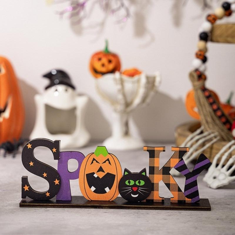 Eerie Wood Crafted Ornament Stylish Wood Halloween Letter Ornament Decoration for Enthusiastic Decorators