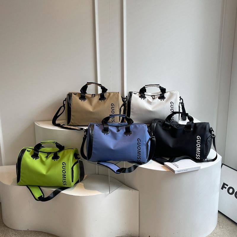 New large-capacity travel bag women's short-distance storage duffel bag men's dry and wet separation sports fashion letter fitness bag