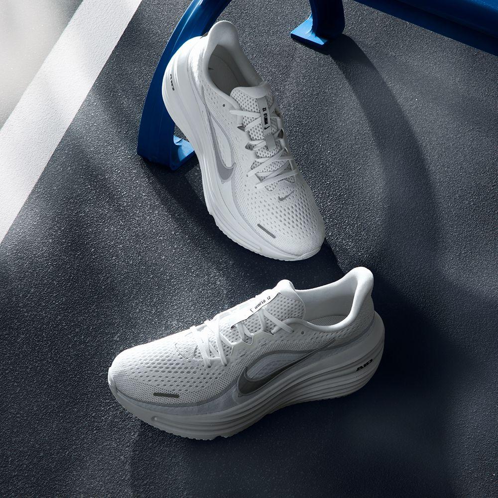 Nike Air Winflo 12 Белый Пыльный Фотон Серебристый 39