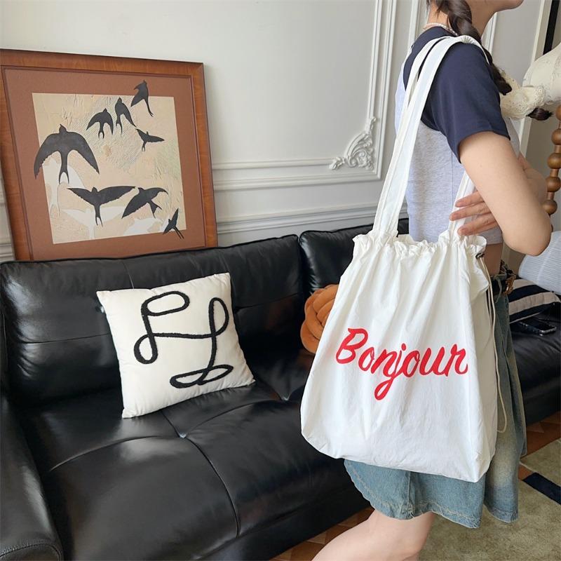 New letter printed shoulder bag casual drawstring bundle fashion student class shoulder bag