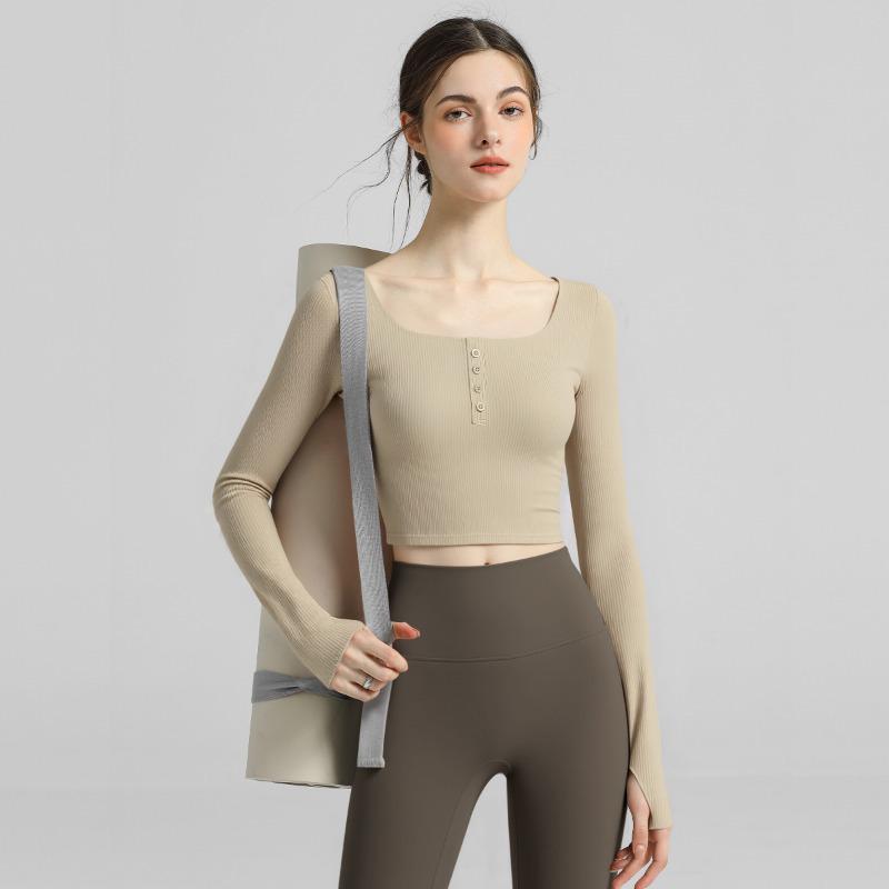 

Women s Long Sleeve Yoga Top with Generous Neckline and Chest Pad for Autumn & Winter Workouts L [Recommended Weight 105-115 lbs]