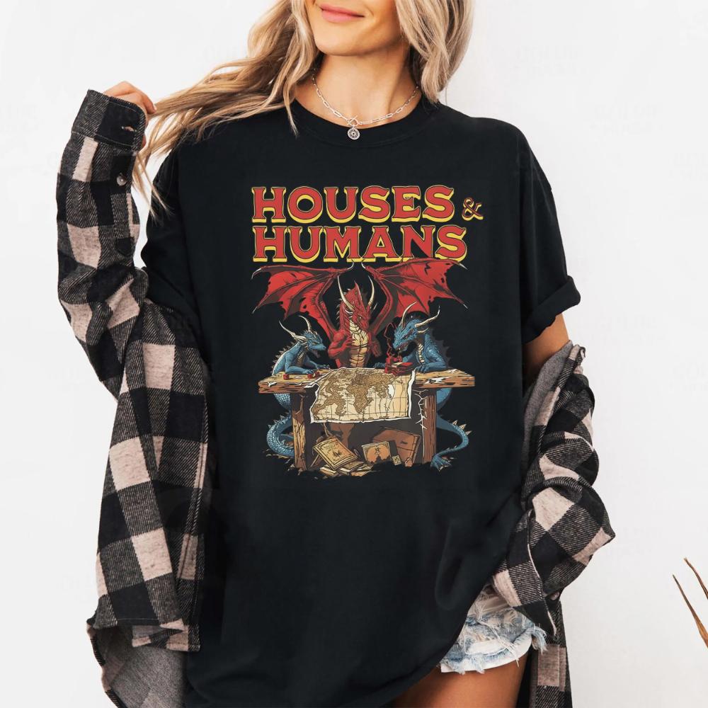 Houses and HuUnisexs Shirt Funny Dungeons and Dragons Tee Vintage DD Retro 90s Dungeon Master Gift RPG Gamer