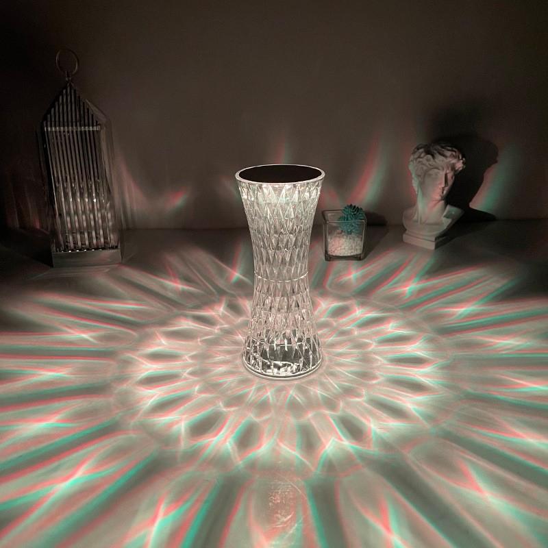 Lampada da tavolo a forma di diamante da 1/2 pezzi, 16 colori, telecomando touch, lampada da tavolo in cristallo, ricaricabile tramite USB, scrivania in acrilico, luce LED per atmosfera