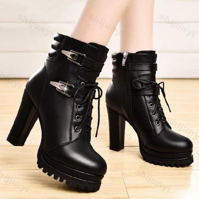 Mode Automne Bottines pour Femmes Nouvelles Rétro Britanniques à Plateforme Bottines Courtes Talons Hauts à Boucle Rétro de Haute Qualité Botas Para Mujer