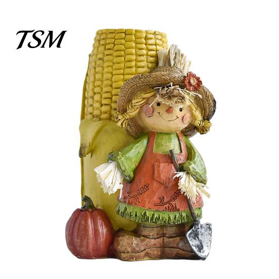 Seasonal Home Accents for Autumn Harvest Figurine Ornament, Decorative Resin Statue, Turkey/Scarecrow/Pumpkin Unique Gift Friends Tabletop Centerpiece