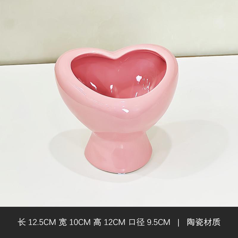European-style Ceramic Heart-shaped Vase Creative Hydroponic Simulation Flower Arrangement Container for Room Heart-shaped Vase