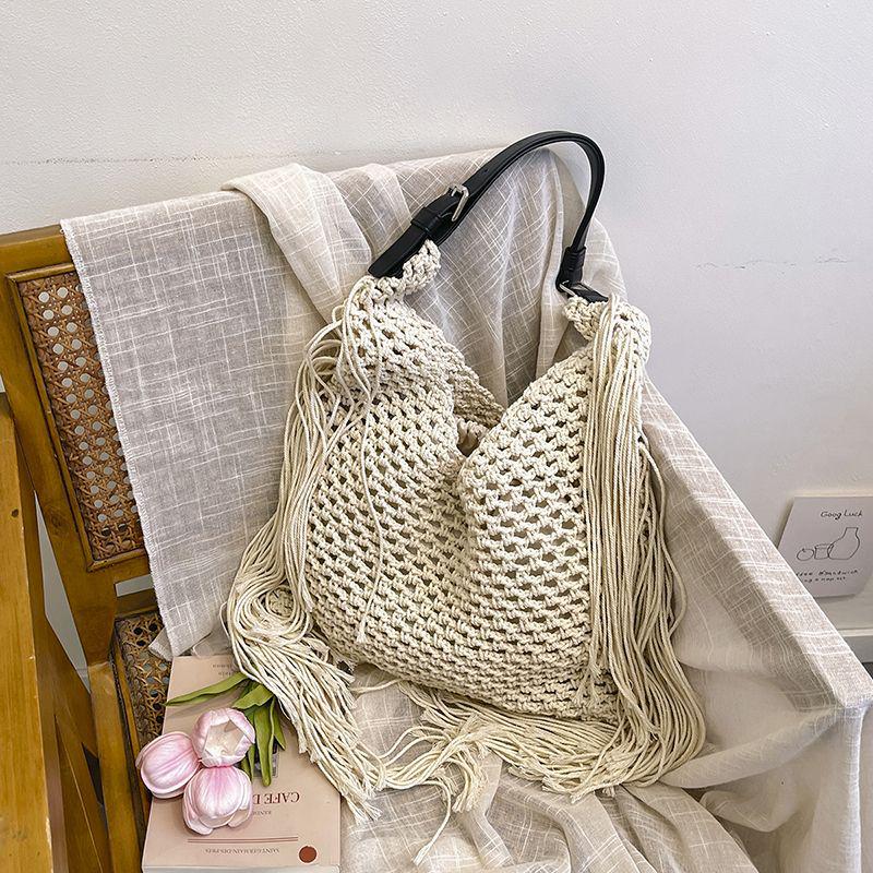 Women's Minimalist Straw Beach Tote - 2025 Spring Collection