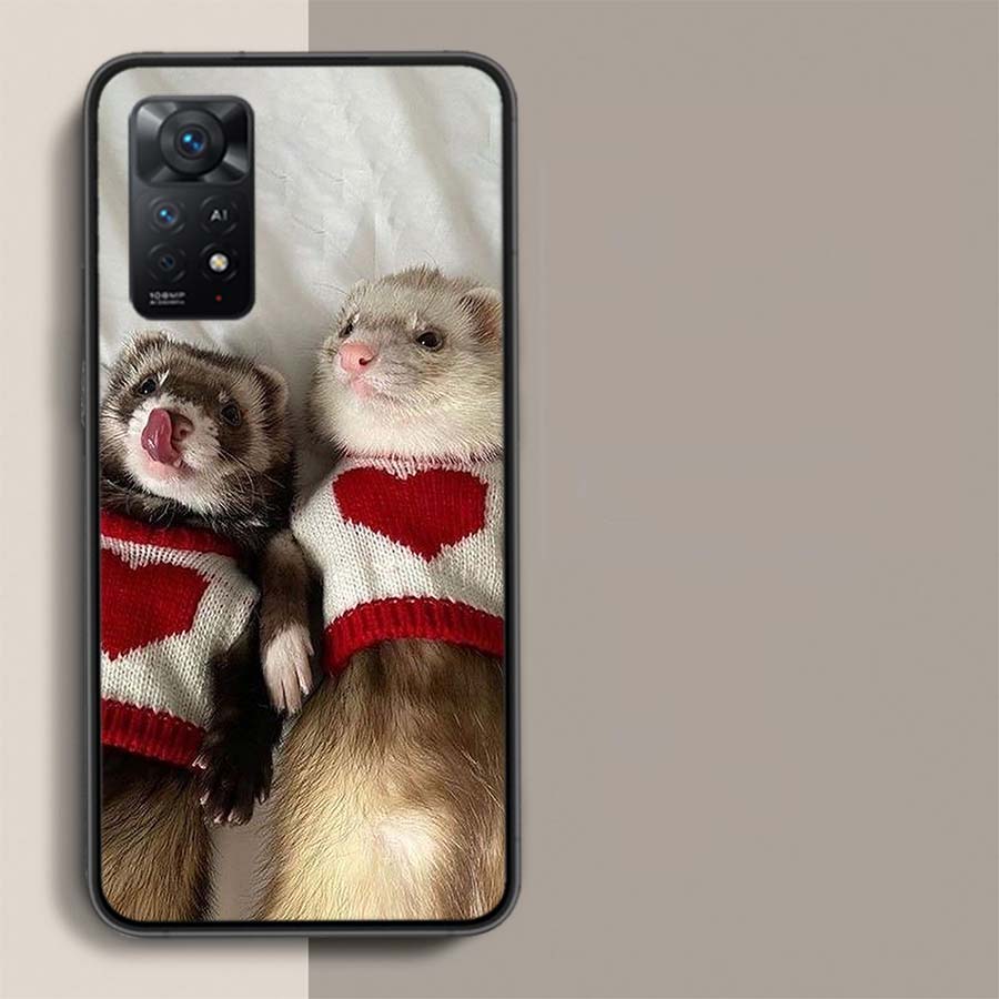 Lovely Otter Who Loves Clean Food Phone Case For Xiaomi Redmi Note 12 Pro Plus 5G 12S 11 11E 11T Pro 10 9 8 7 11S 10S 4G 9T 8T 9