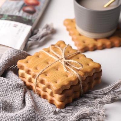 Sottobicchiere in legno Radice di loto Fette Biscotti Fiori Sottobicchiere da tavolo Tappetino isolante versatile per la decorazione domestica