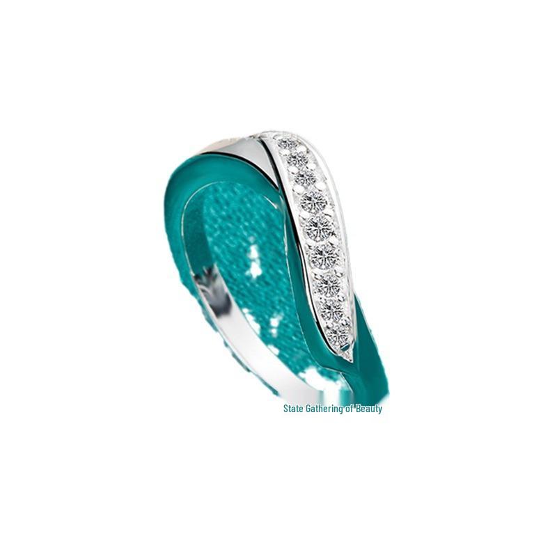 Silver Geometric Twisted Zircon Ring - Women's Classic Fashion Jewelry
