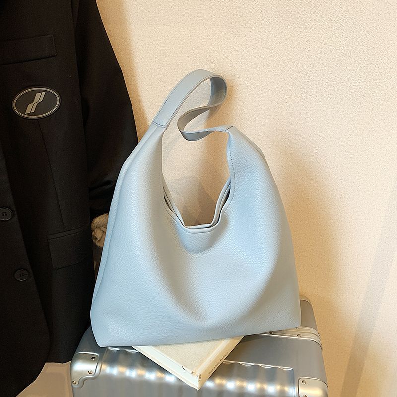 

Summer Yellow Super Fire Relaxed Feeling Tote Bag Women s 2025 New Arrival Classy Sentong Qin Shoulder Bag Large Capacity Blue