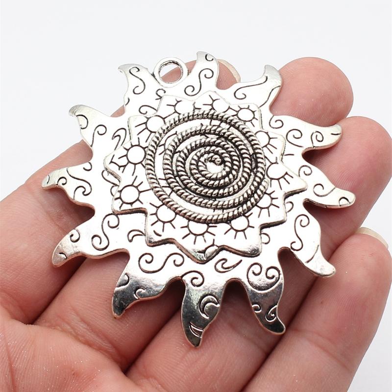 1Pcs 66X65Mm Antique Silver Color Antique Gold Color Antique Bronze Color Swirl Pattern Sun Pendant Jewelry Making Accessories A1