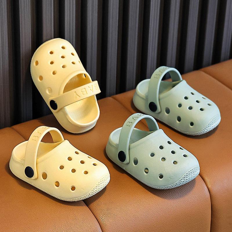 Fashion Girl Boy Summer Slippers EVA Beach Sandals Garden Shoes Soft Kids Outdoor Slippers Flip Shoes