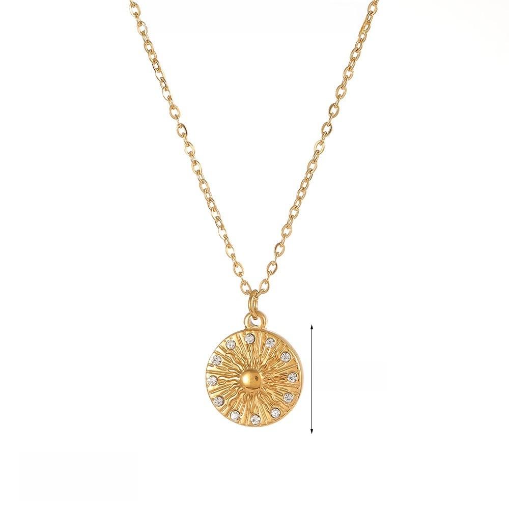 Style Star Moon Necklace For Women With 18k Gold Plating And Diamond Embellishments