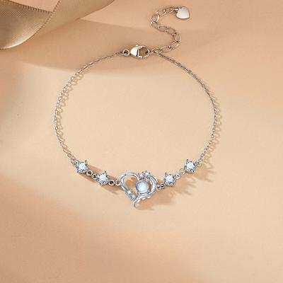 Guardian Heart's New Bracelet Niche Design Light Luxury Exquisite Hand Jewelry Gifts for Girlfriends and Girlfriends