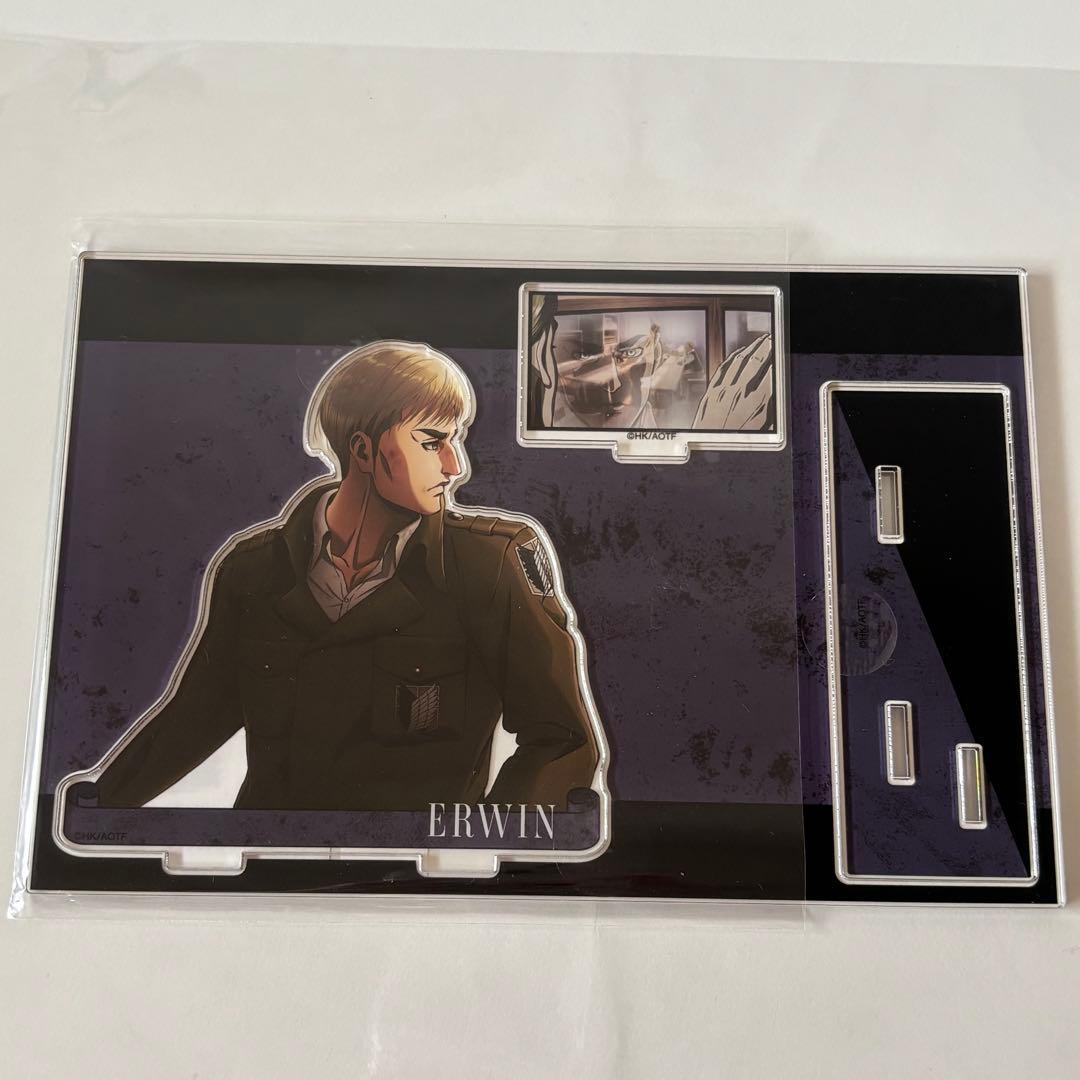 Used Attack on Titan Erwin Smith BIG acrylic stand with parts