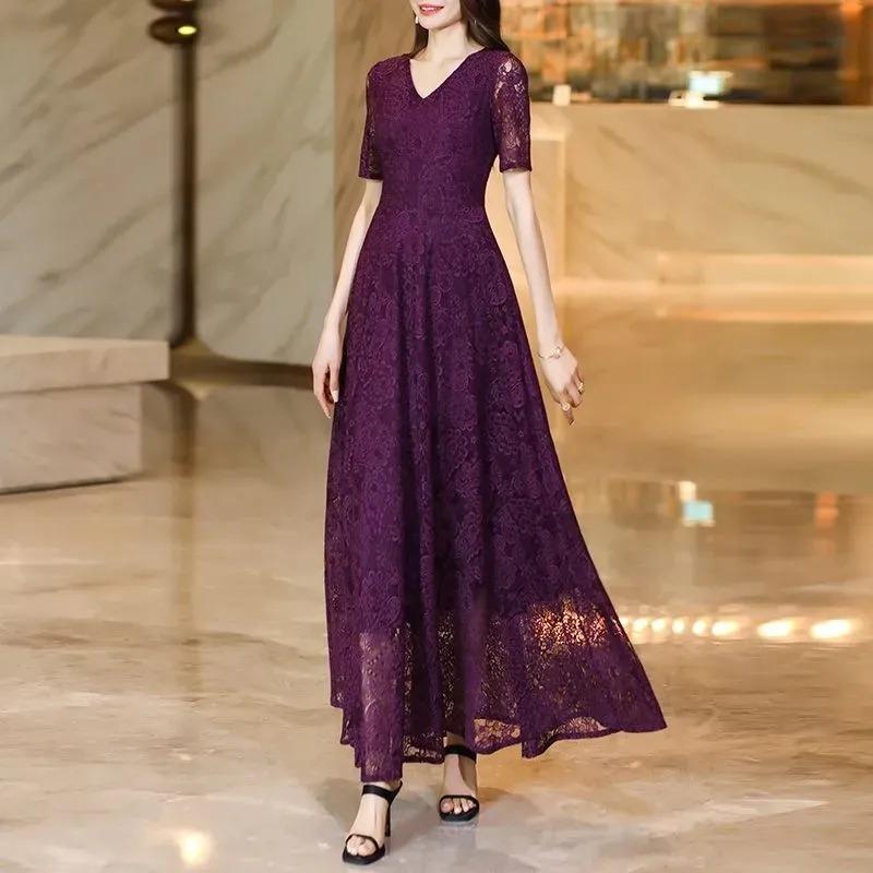Dámské krajkové maxi šaty s véčkovým výstřihem a krátkým rukávem, áčkového střihu, elegantní společenské večerní šaty