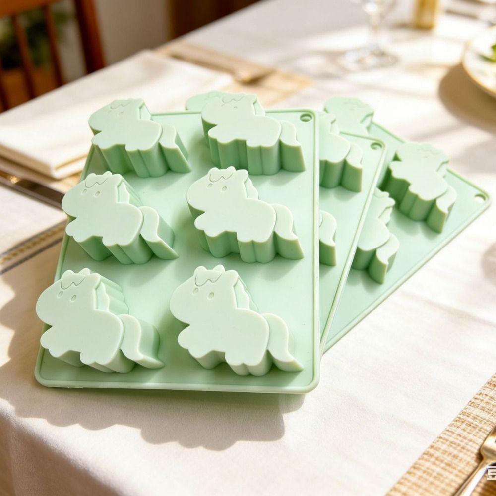 Reusable Pony Shape Ice Cube Tray Flexible 6 Cavities Horse Ice Cube Mold Non-Stick 3D Horse Shape 3D Horse Shape Silicone Mold