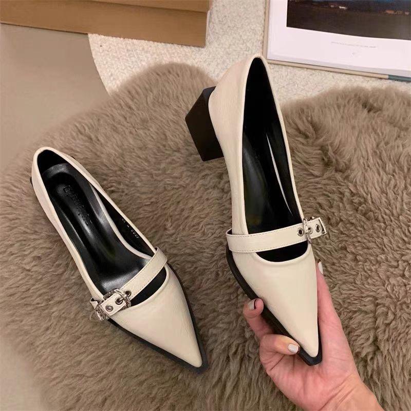 

Новые туфли на высоком каблуке большого размера, новый стиль, остроносые, универсальные, с ремешком-пряжкой на одно слово, на невысоком толстом каблуке 40