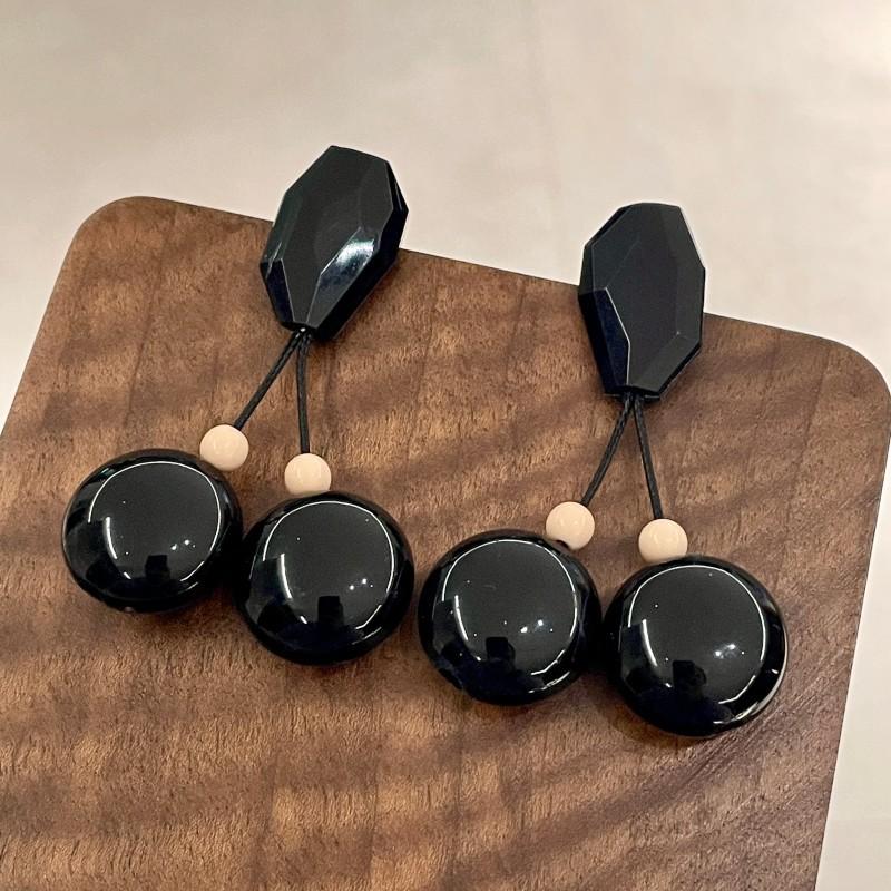 

Модні сережки-краплі для жіночих прикрас чорний