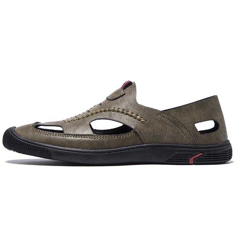 2025 summer men's shoes sandals hollow men's new breathable soft sole light casual going out hole shoes driving shoes