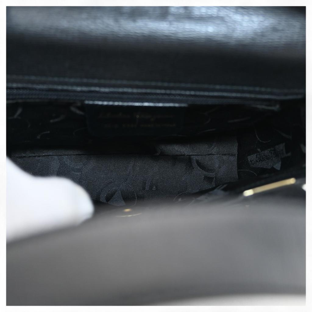 Authentische Ferragamo 2-Wege-Handtasche schwarzes Leder sf5608cc