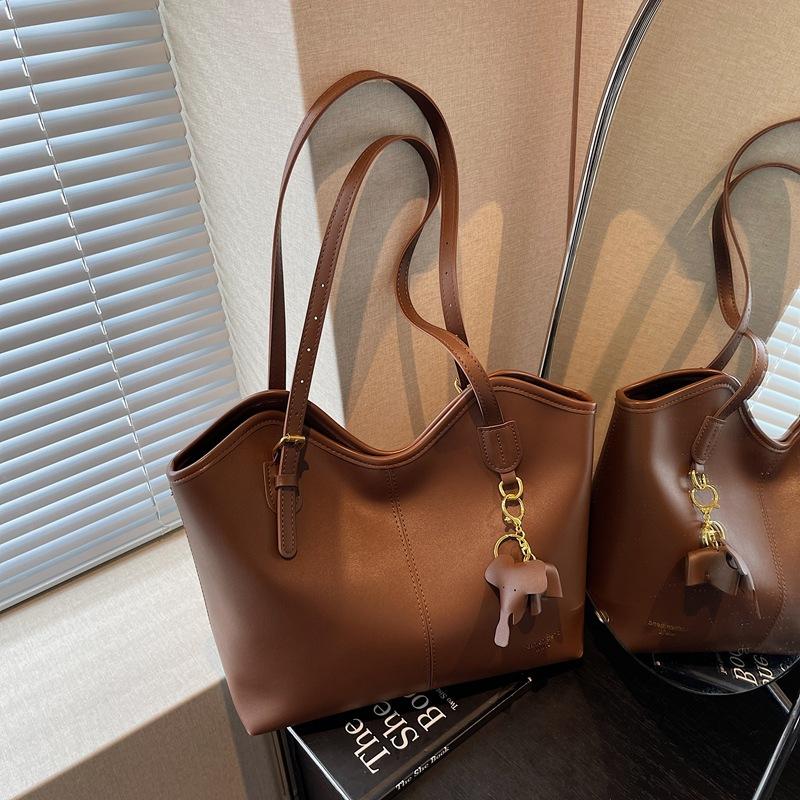 

Вместительная ретро новая повседневная простая модная сумка-тоут для поездок на работу, подмышечная сумка коричневый