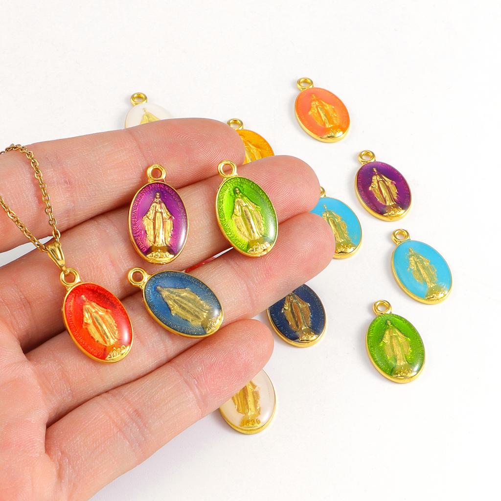 16 Piezas Conector Ovalado Chapado en Oro Medalla de la Virgen María Católica Encanto de Tres Agujeros Para Rosario Hecho a Mano Colgante de Medalla DIY