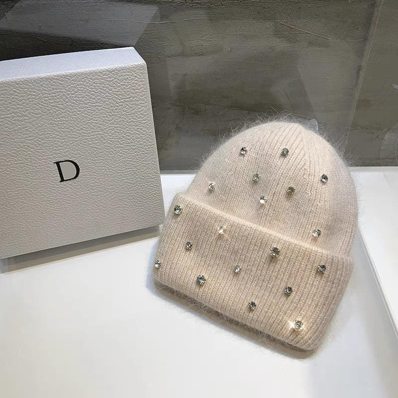 French Light Luxury Rhinestone Heavy Industry Rabbit Hair Knitted Hat Women'S Sweet Versatile Headgear Outdoor Thermal Hat