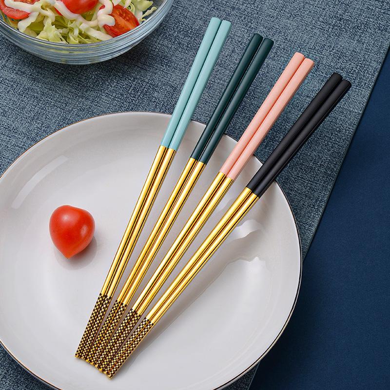 1 Pair 304 Stainless Steel Chopstick With Box Holder Non-slip Sushi Food Metal Sticks Portable Chopsticks For Travel Outdoor