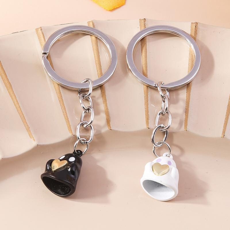 2 Pcs Skull Keychain Halloween Ghost Claws Key Ring Pendants for Men Women Handbag Decor Charms DIY  key Chain Jewelry Gifts