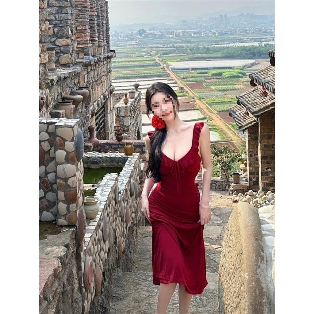 Burgundy Lace-up Ruffle Edge Suspender Dress for Women's Summer Pure Desire Wind Sexy Medium and Long Waist A-word Skirt